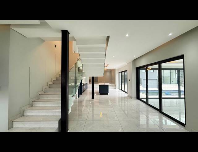 7 BEDROOM HOUSE FOR SALE IN MIDSTREAM RIDGE